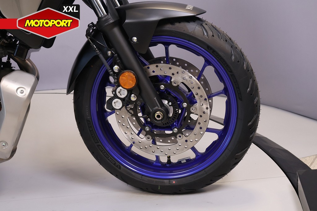 YAMAHA - TRACER 7
