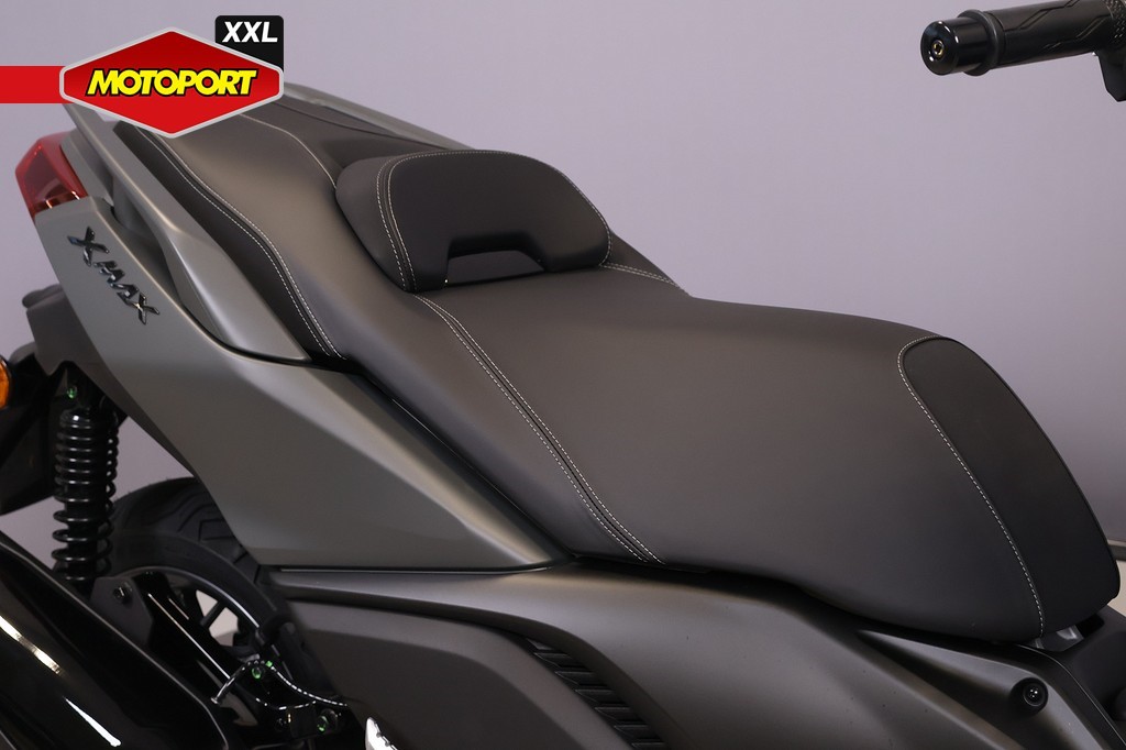 YAMAHA - X-MAX 300