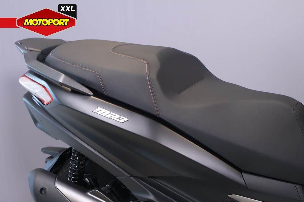 PIAGGIO - MP3 530 EXCLUSIVE