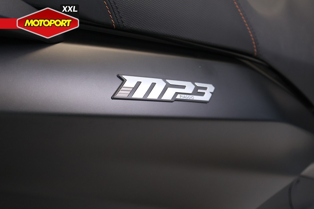 PIAGGIO - MP3 530 EXCLUSIVE
