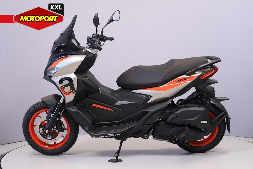 APRILIA - SR GT 200 SPORT