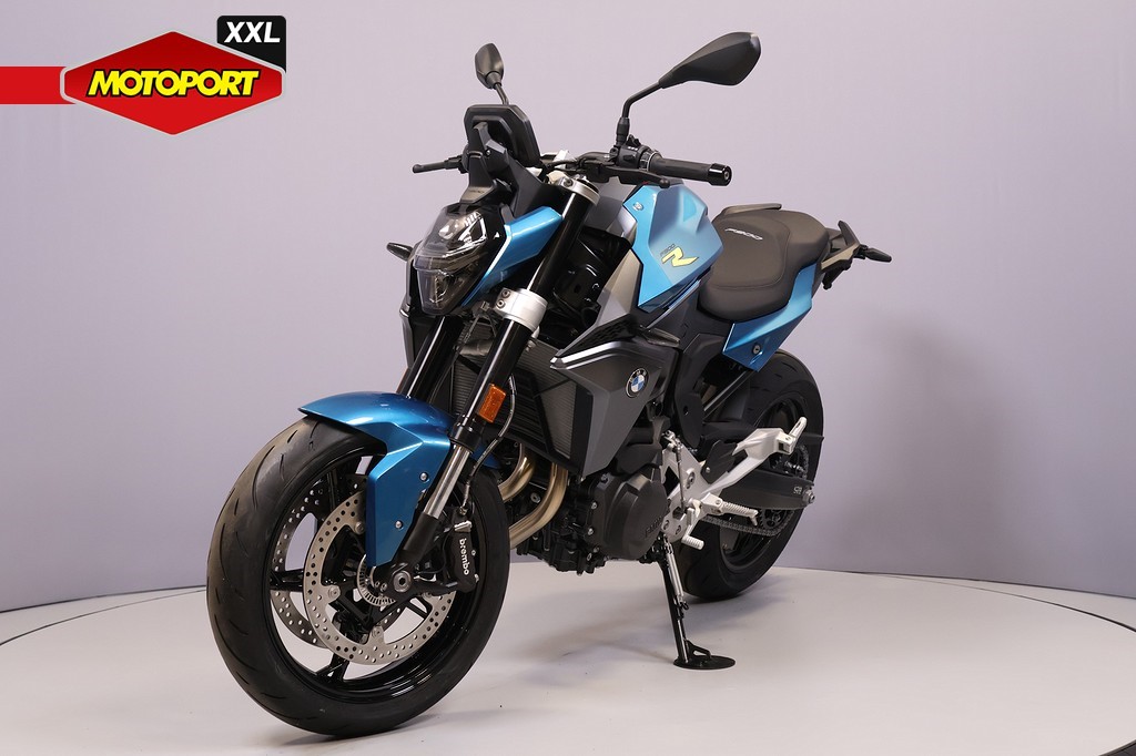 BMW - F 900 R