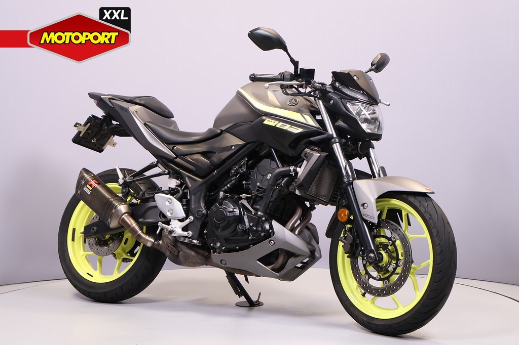 YAMAHA - MT 03