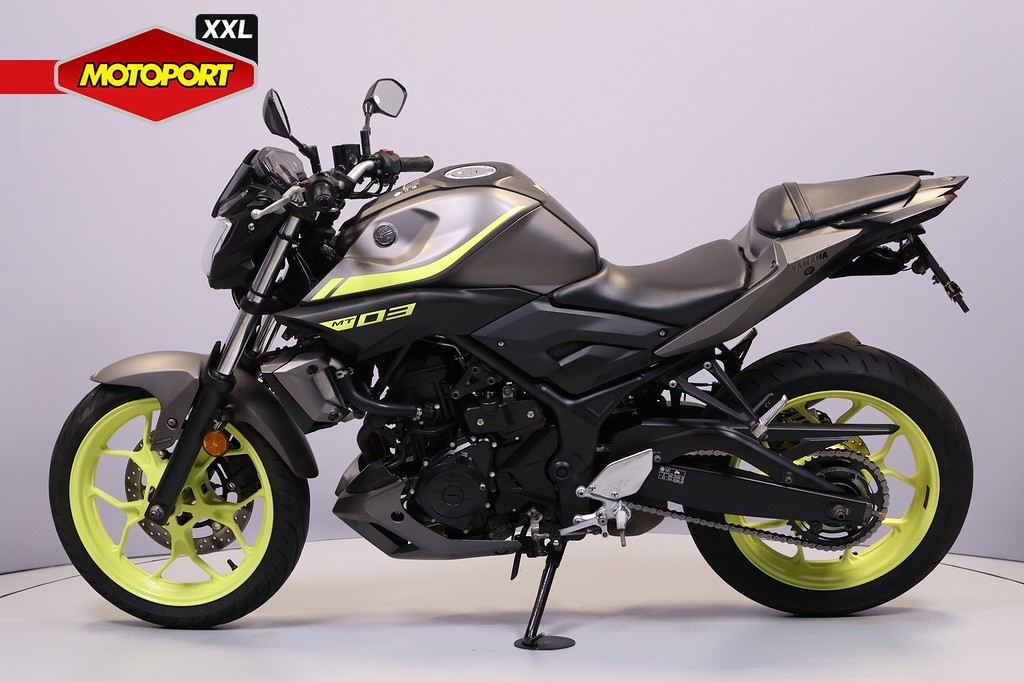 YAMAHA - MT 03