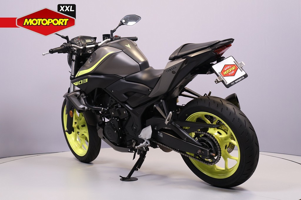 YAMAHA - MT 03