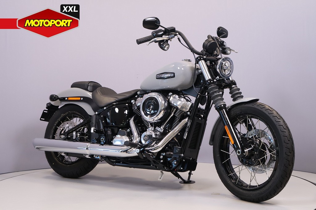 HARLEY-DAVIDSON - STREET BOB