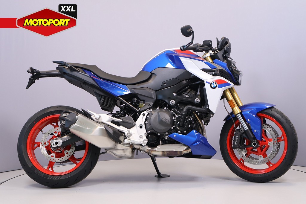 BMW - F 900 R