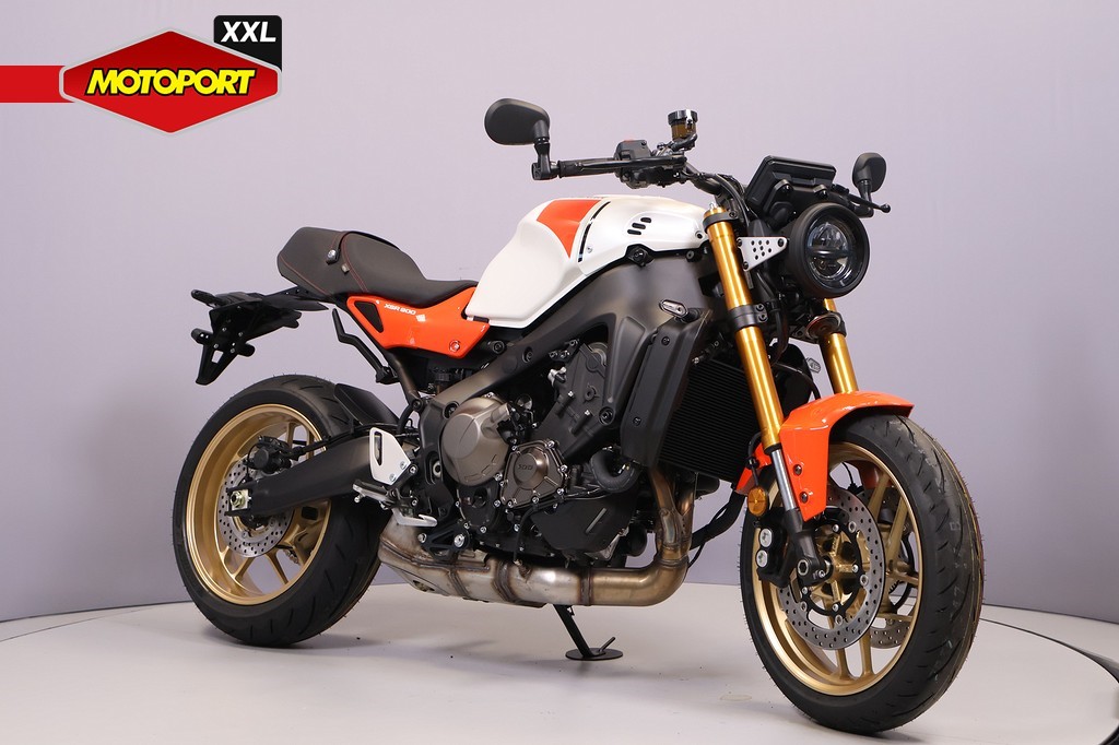 YAMAHA - XSR 900