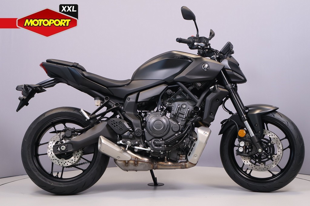 YAMAHA - MT 07