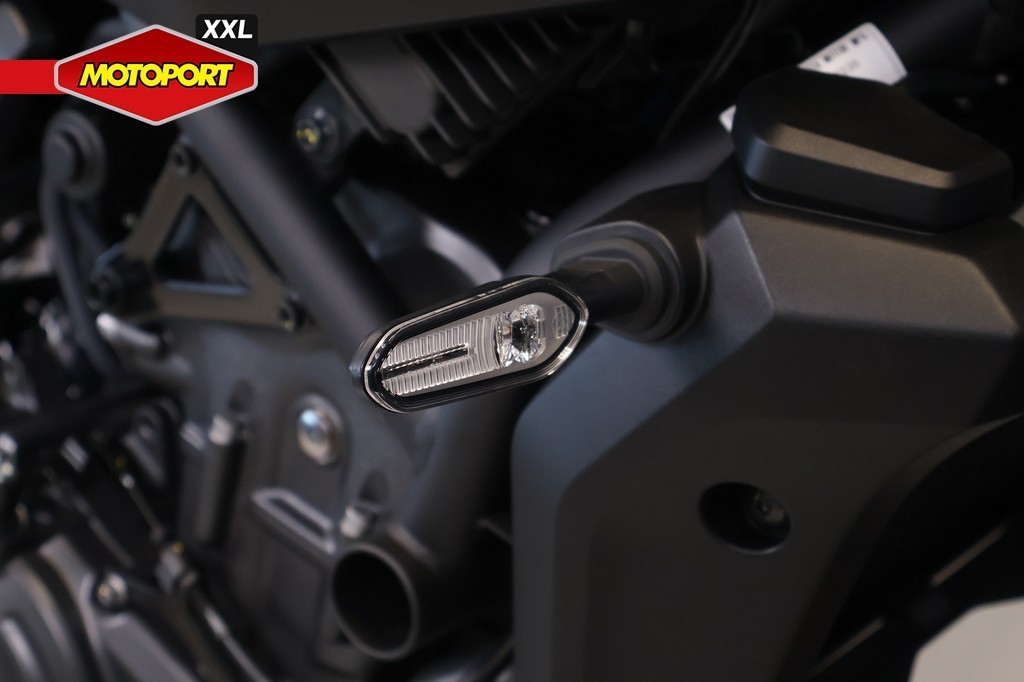 YAMAHA - MT 07