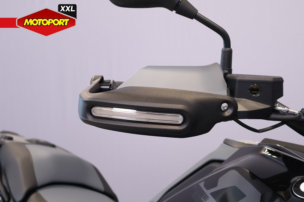 BMW - R 1300 GS