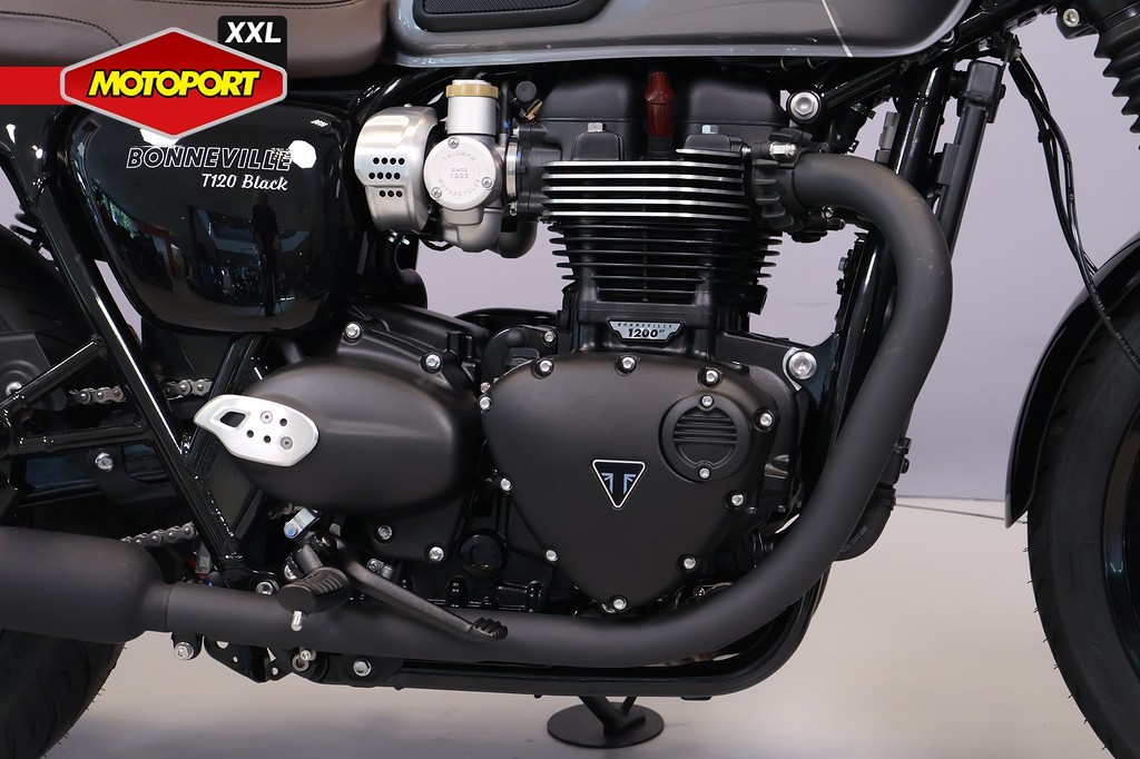 TRIUMPH - BONNEVILLE T120 BLACK