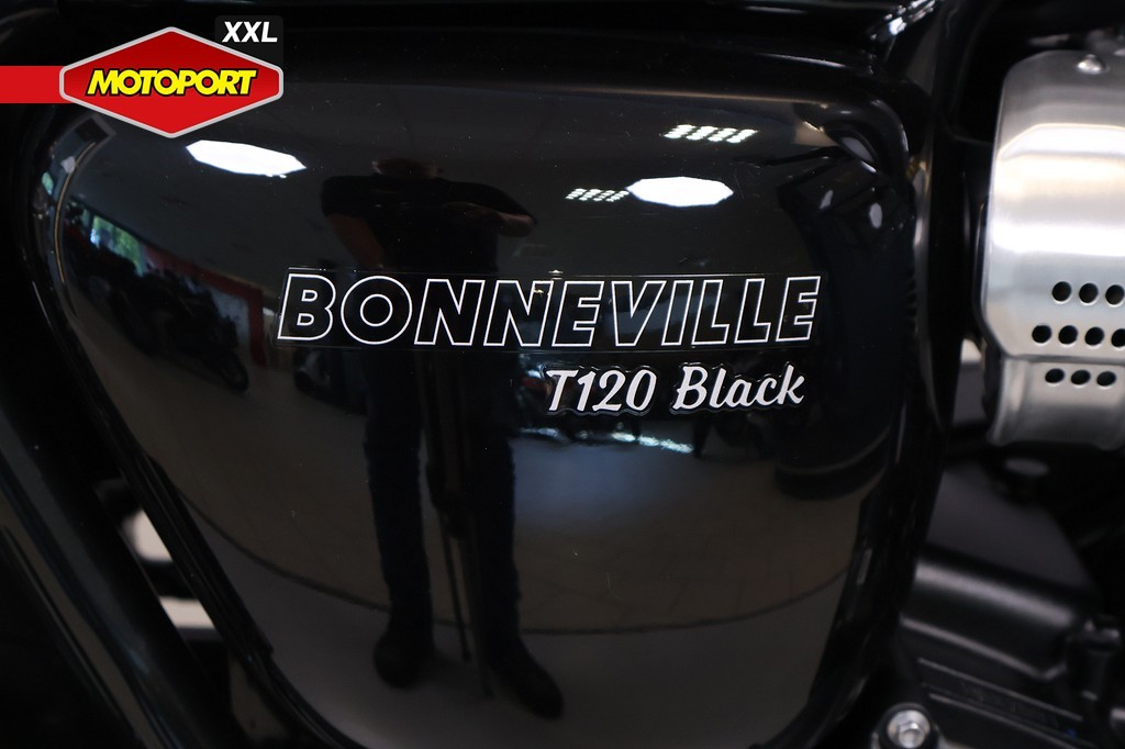 TRIUMPH - BONNEVILLE T120 BLACK