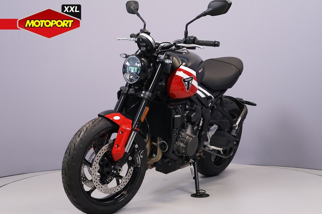 TRIUMPH - TRIDENT 660