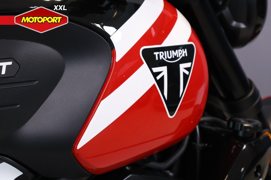 TRIUMPH - TRIDENT 660