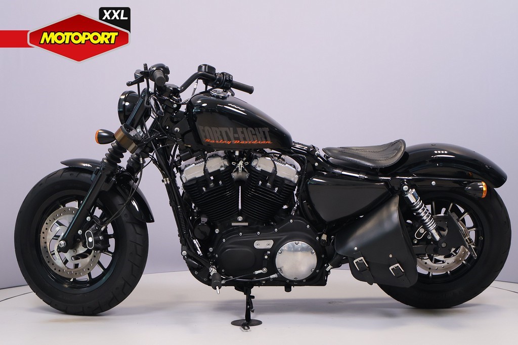HARLEY-DAVIDSON - SPORTSTER 1200 FORTY-EIGHT