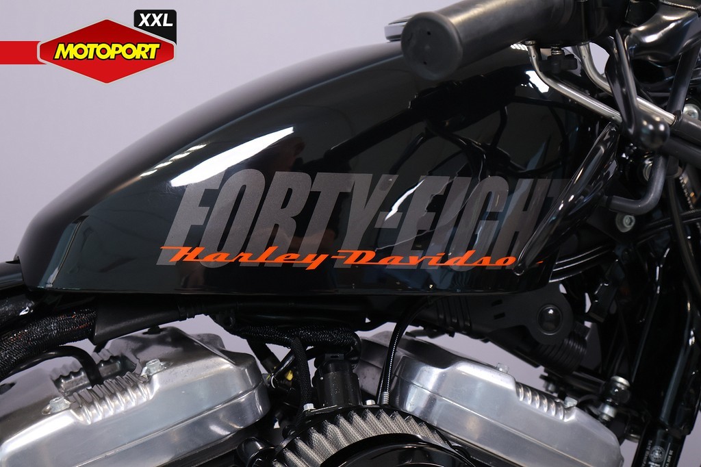 HARLEY-DAVIDSON - SPORTSTER 1200 FORTY-EIGHT