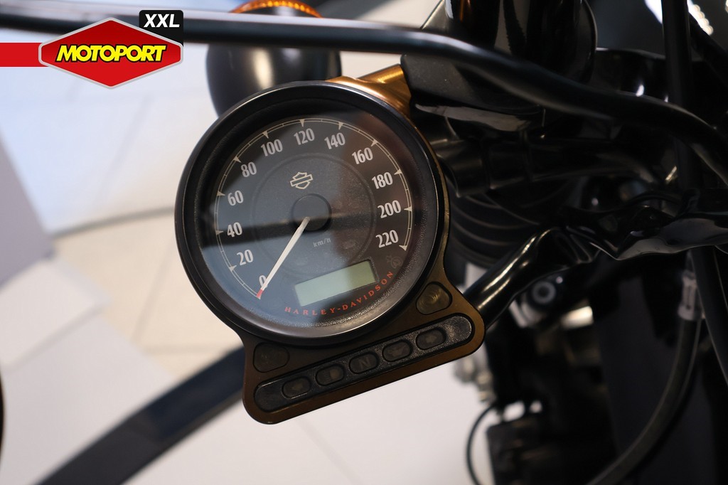 HARLEY-DAVIDSON - SPORTSTER 1200 FORTY-EIGHT