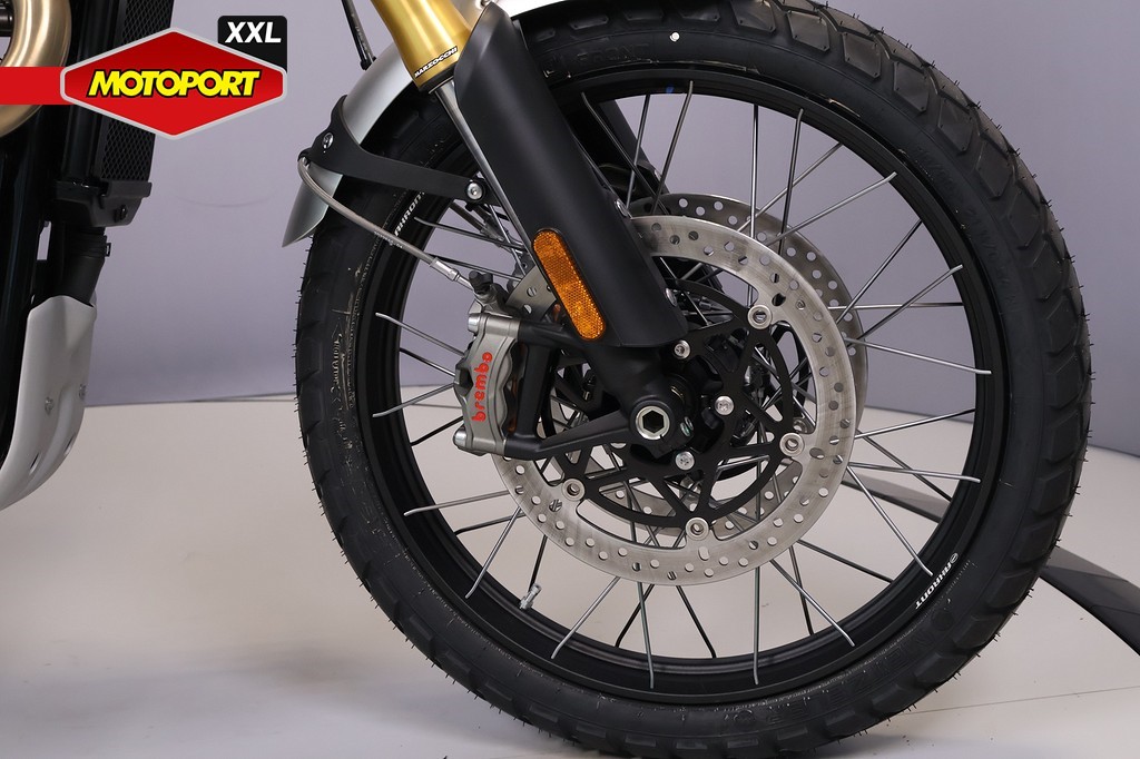 TRIUMPH - SCRAMBLER 1200 XE
