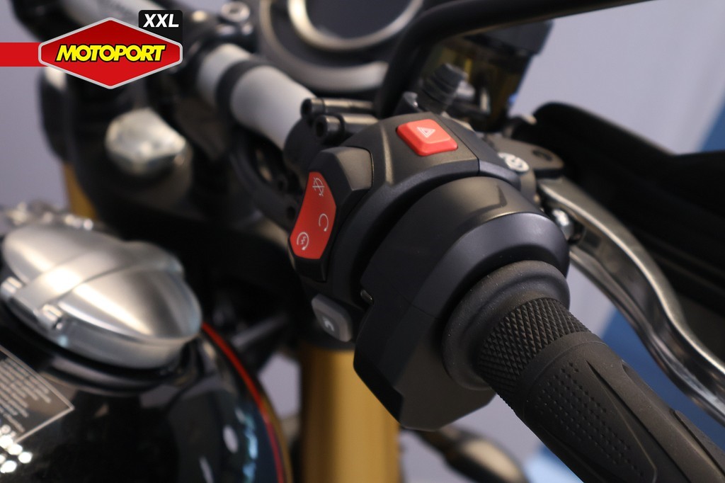 TRIUMPH - SCRAMBLER 1200 XE
