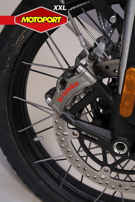 TRIUMPH - SCRAMBLER 1200 XE