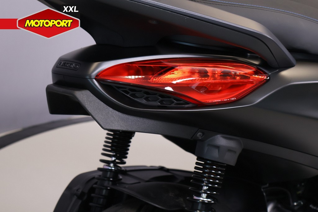 PIAGGIO - BEVERLY 400 S