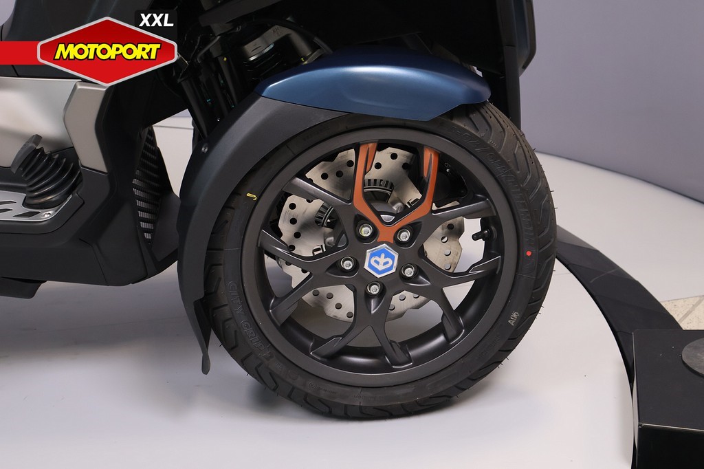 PIAGGIO - MP3 530 EXCLUSIVE