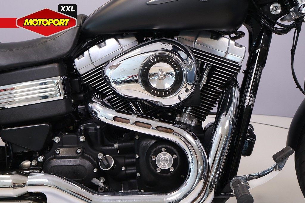 HARLEY-DAVIDSON - FAT BOB