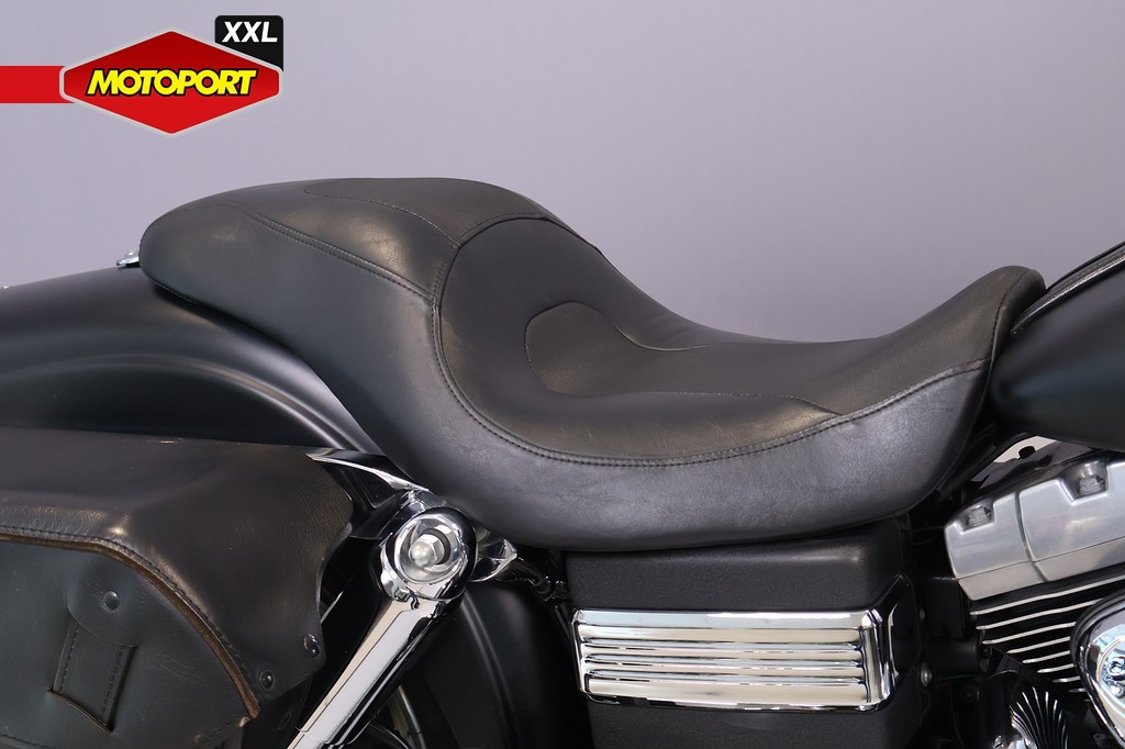HARLEY-DAVIDSON - FAT BOB