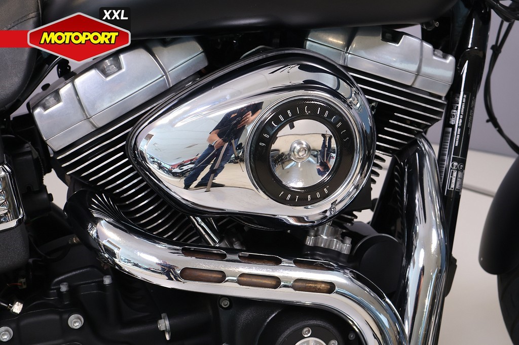 HARLEY-DAVIDSON - FAT BOB