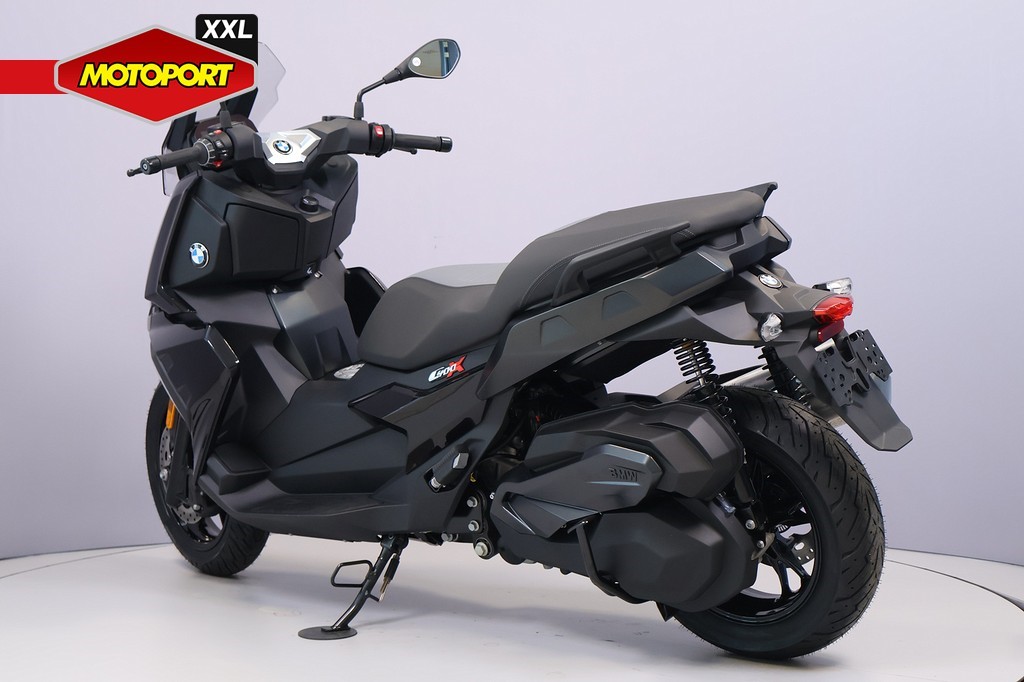 BMW - C 400 X