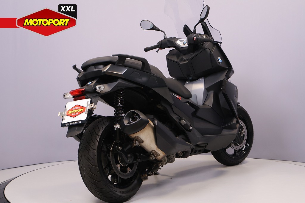 BMW - C 400 X