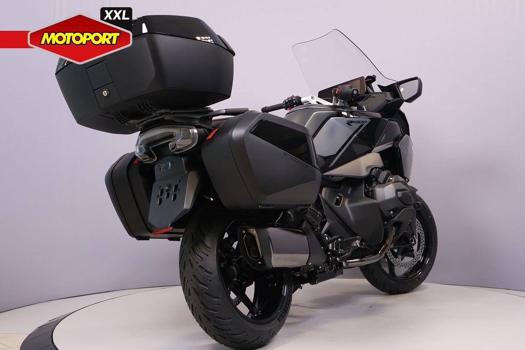 BMW - R 1300 RT