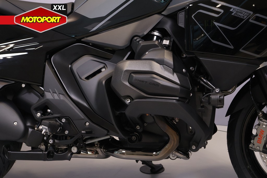 BMW - R 1300 RT