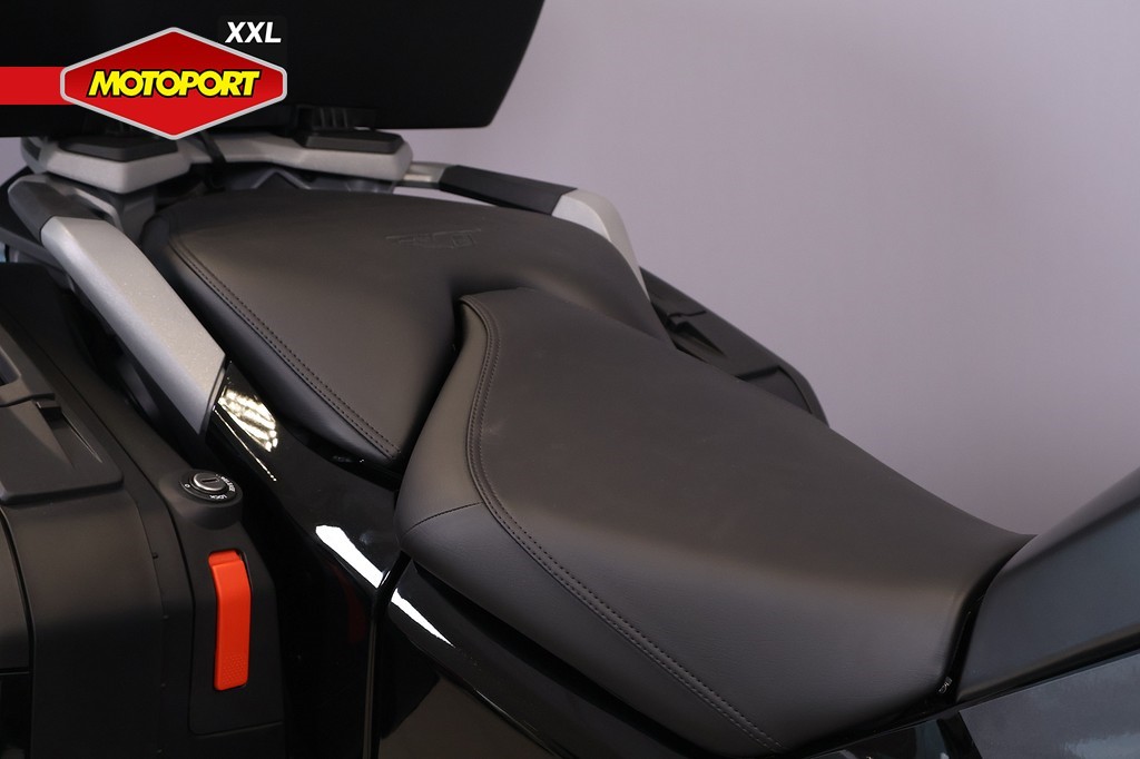 BMW - R 1300 RT