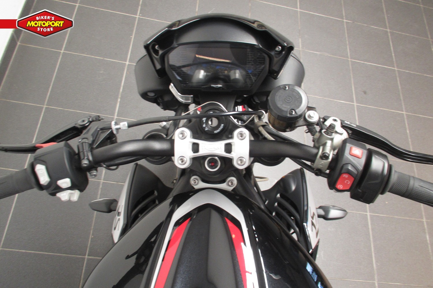 TRIUMPH - STREET TRIPLE RS