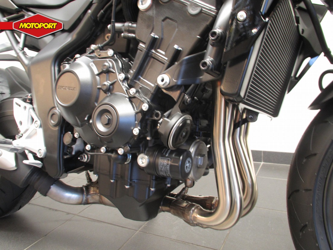 HONDA - CB 1000 HORNET