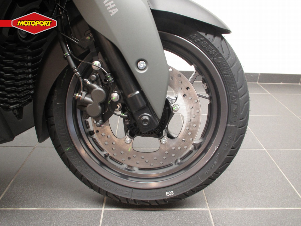 YAMAHA - X-MAX 300