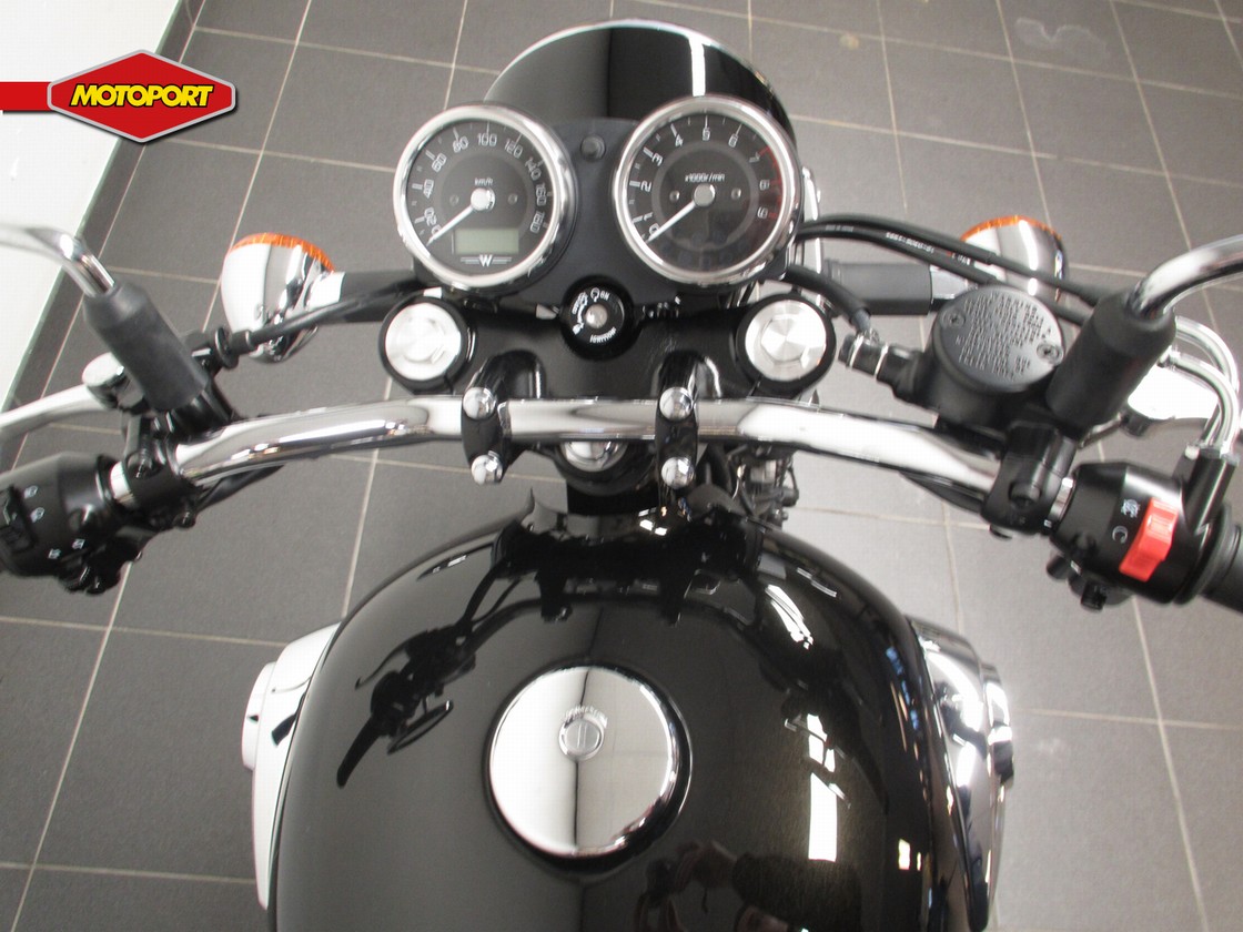 KAWASAKI - W 800