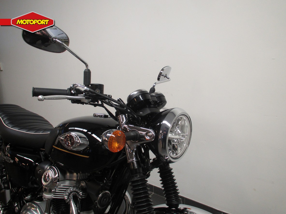KAWASAKI - W 800