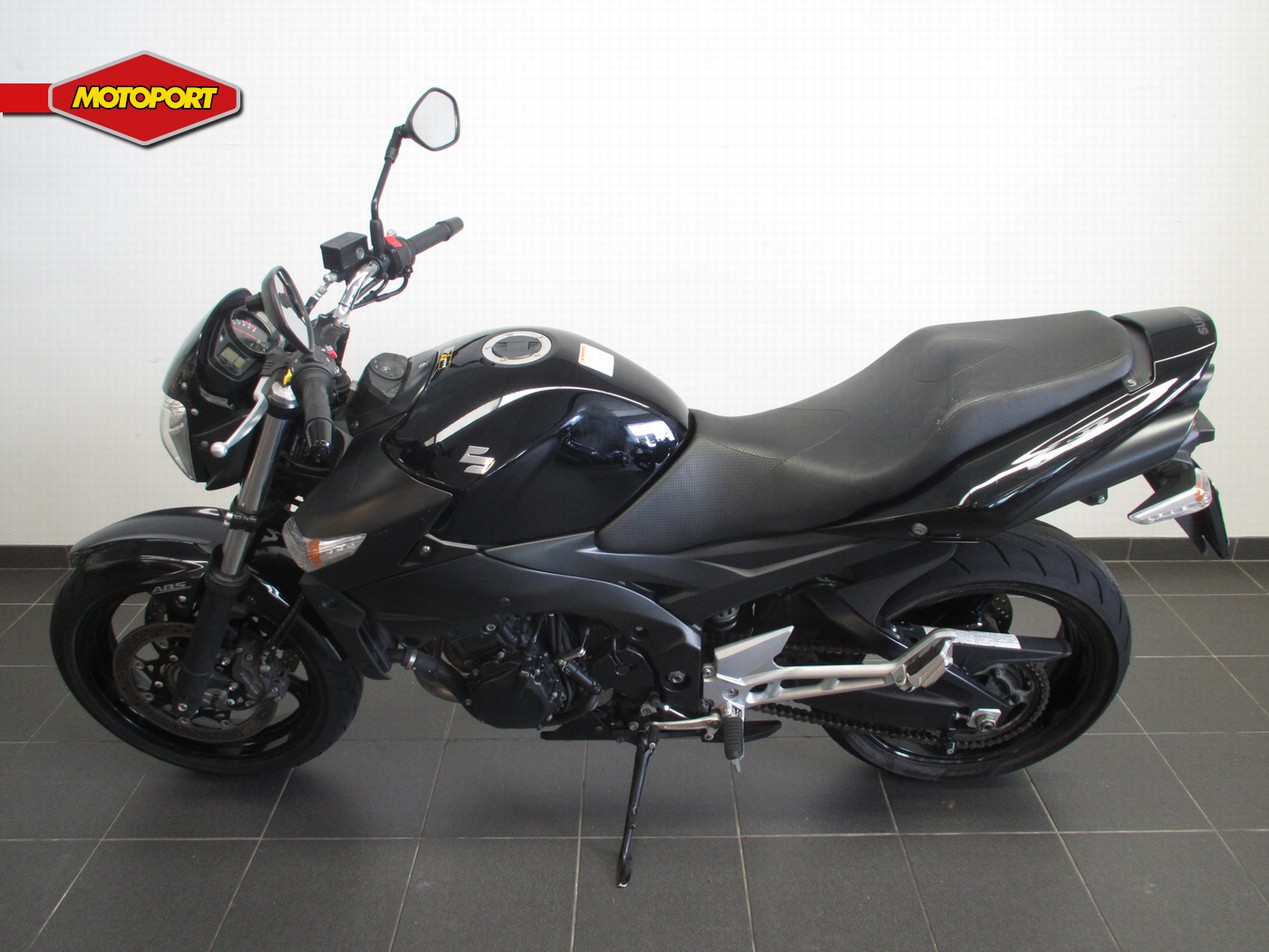 SUZUKI - GSR 600 ABS