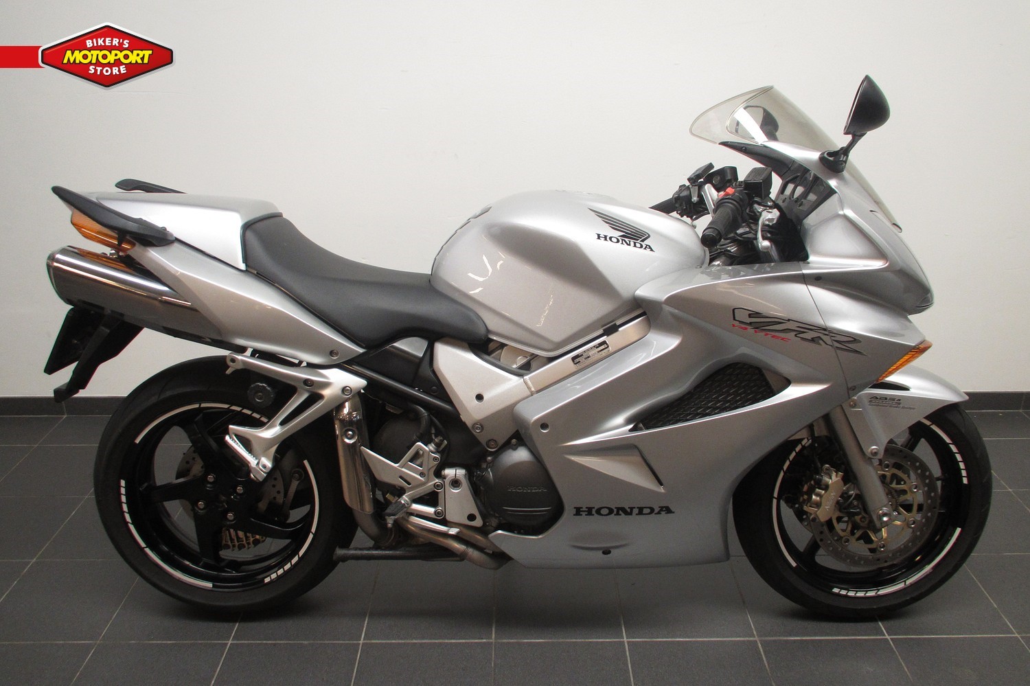 HONDA - VFR 800 VTEC