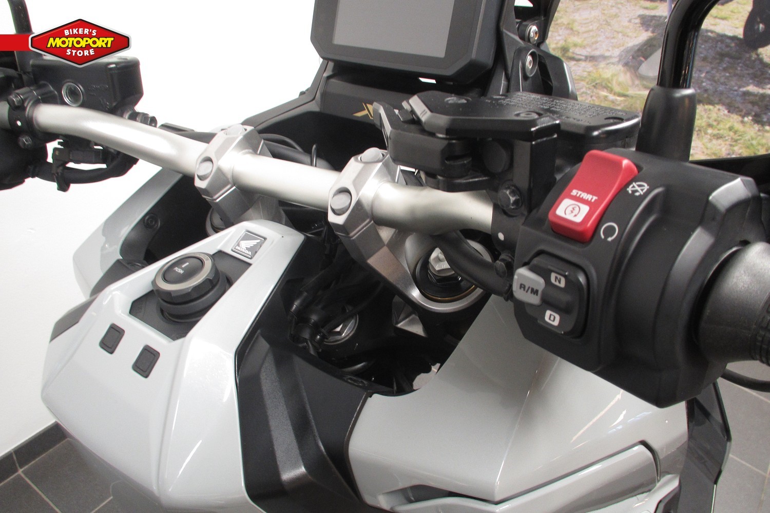 HONDA - X-ADV 750