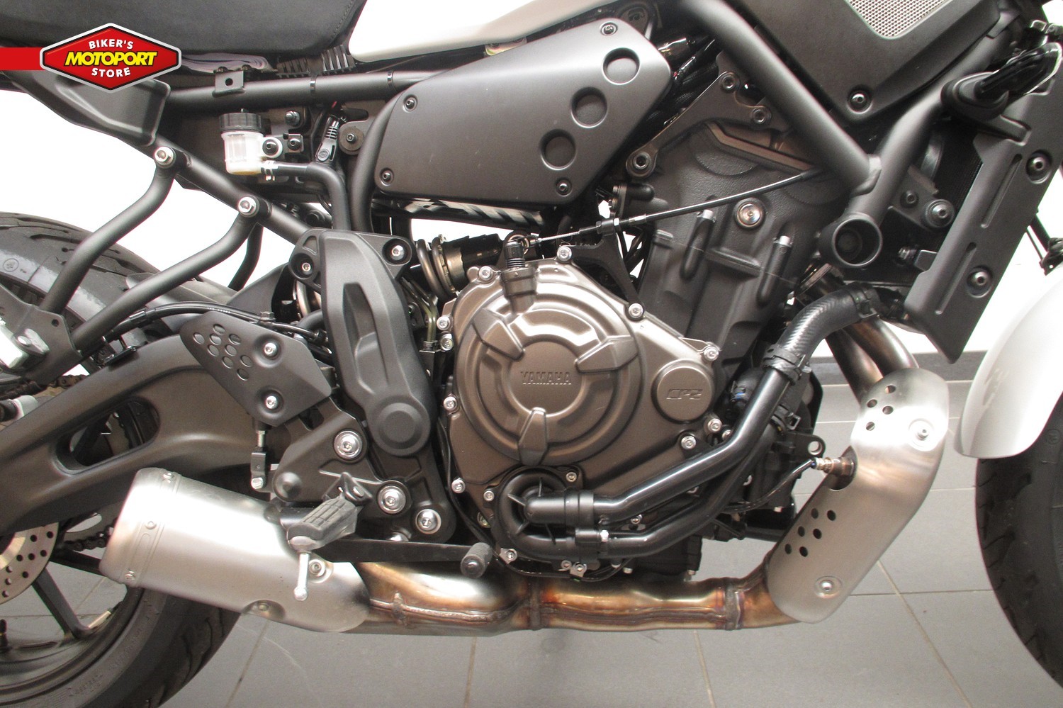 YAMAHA - XSR 700