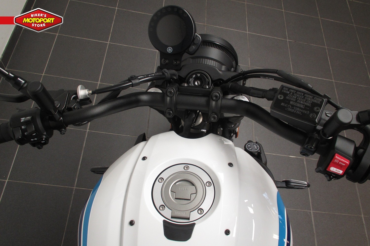 YAMAHA - XSR 700