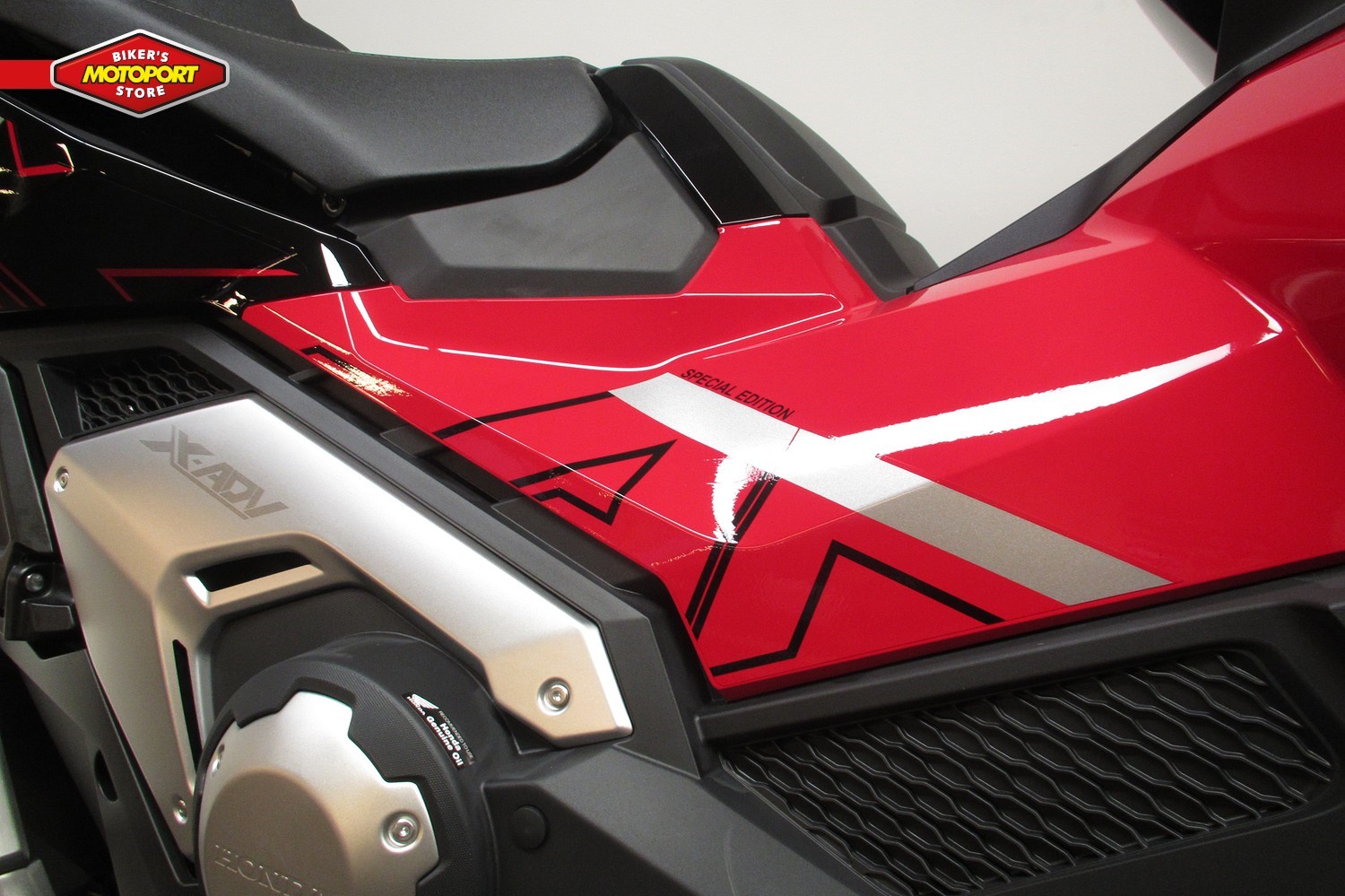 HONDA - X-ADV 750