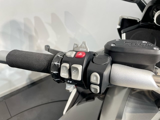 BMW - K 1600 GTL