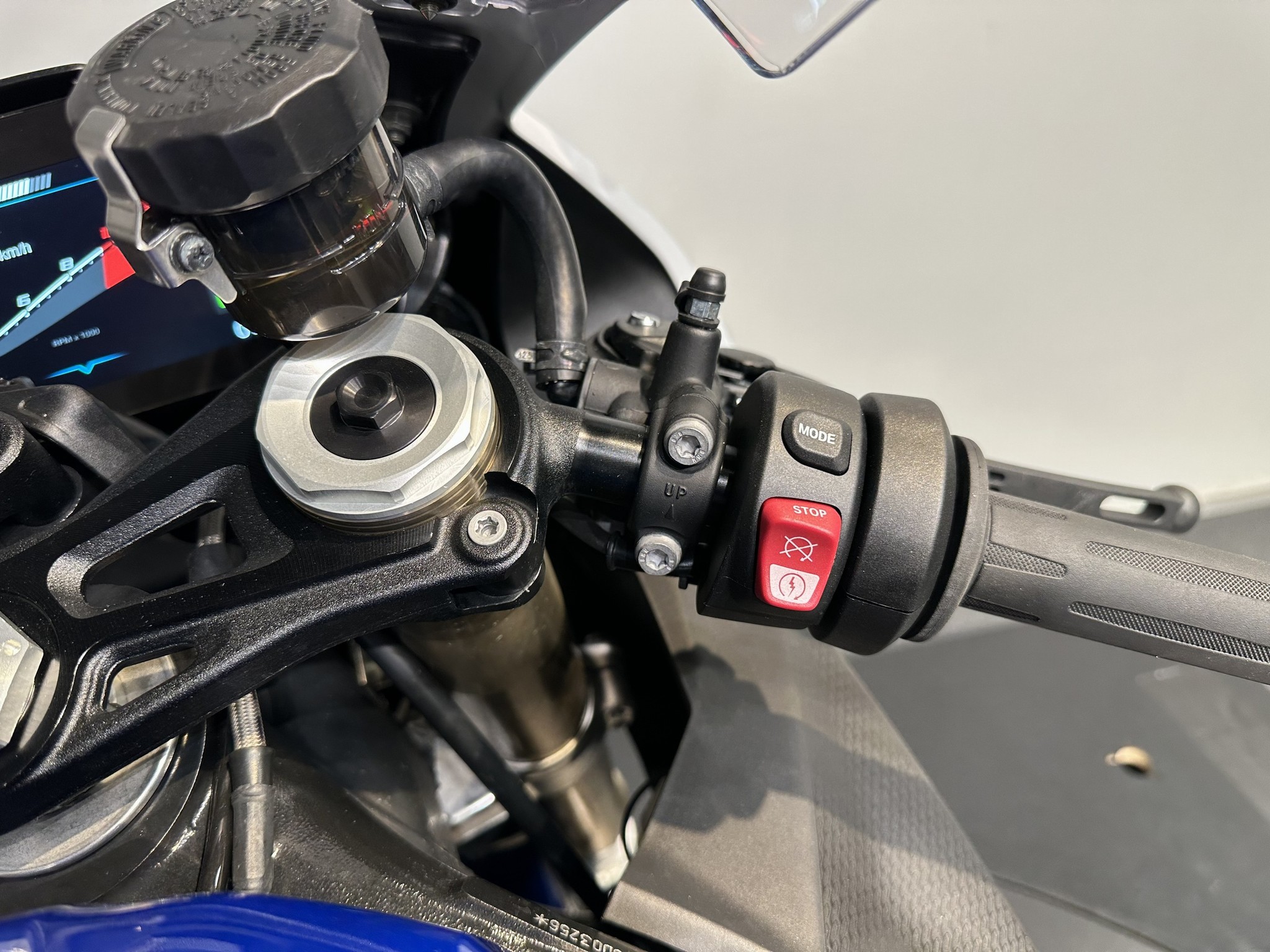 BMW - S 1000 RR model E/P