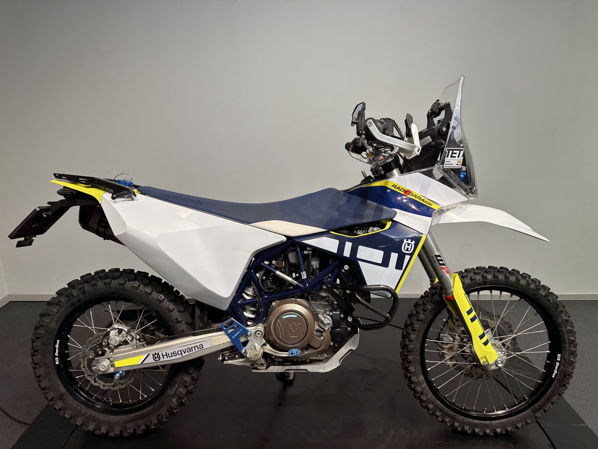 HUSQVARNA - 701 Enduro