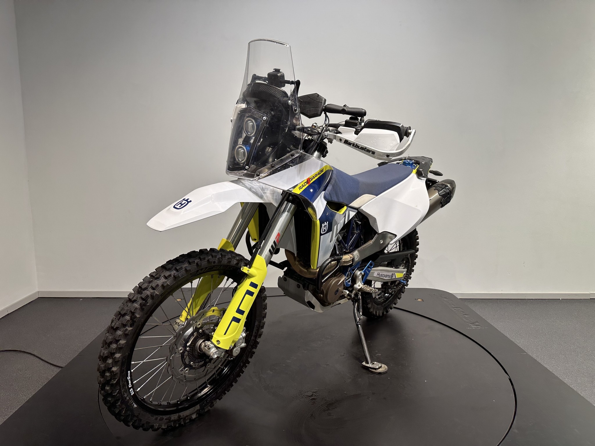 HUSQVARNA - 701 Enduro